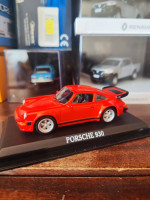 Porsche 930